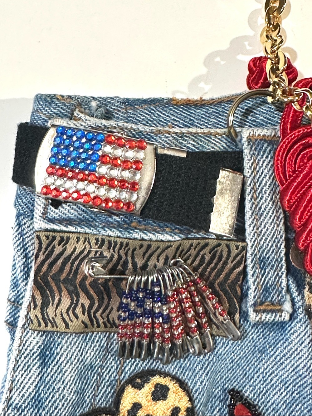 Jeans Denim Crossbody Bag with Embroidered Pocket Gold Chain - Custom Made Y2K - Picture 10 of 15
